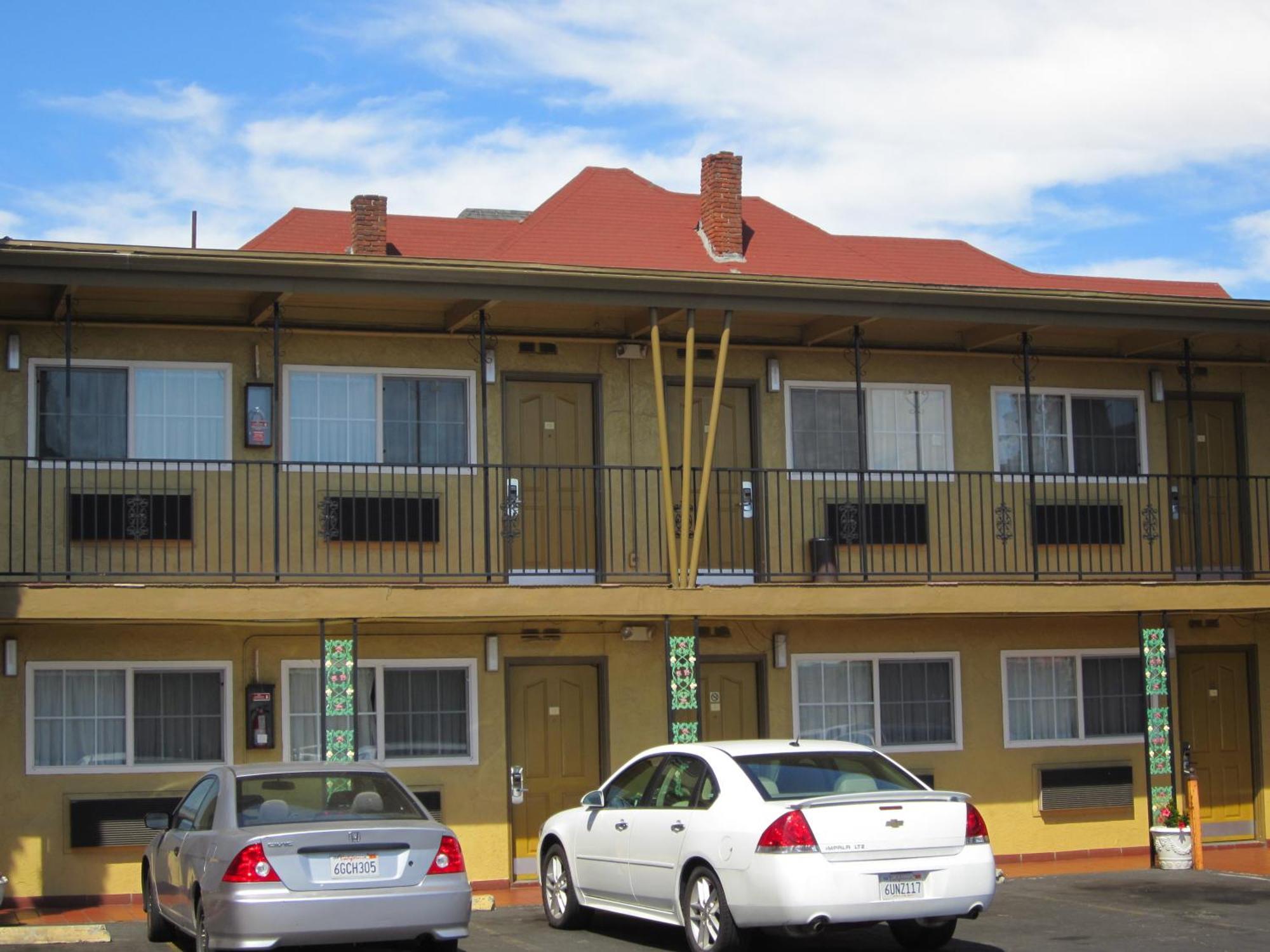 Civic Center Lodge / Lake Merritt Bart Oakland Exterior photo